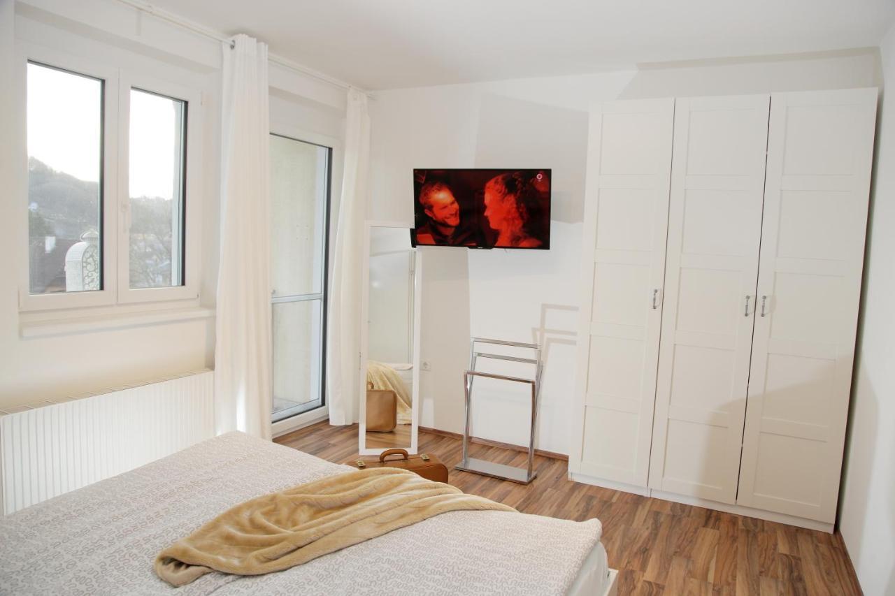Kres Apartment *